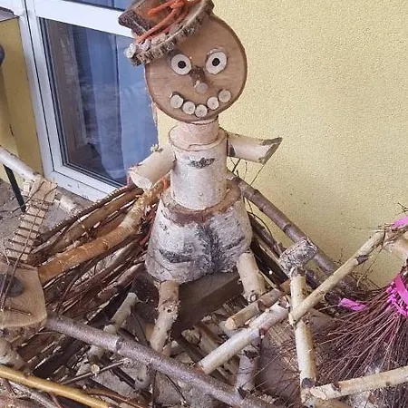 Konukevi Zolty Domek Karpacz